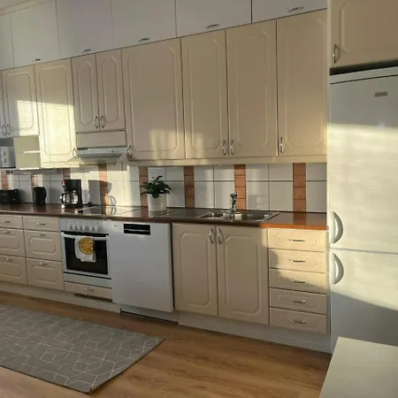 Spacious For 4 With Sauna Muhos