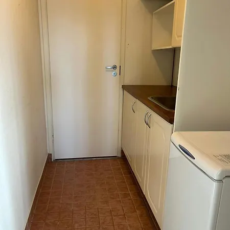 Spacious For 4 With Sauna Huoneisto