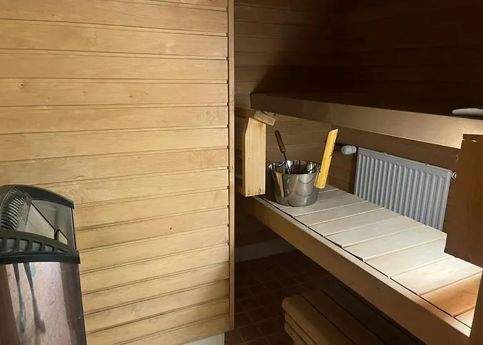 Spacious For 4 With Sauna Muhos